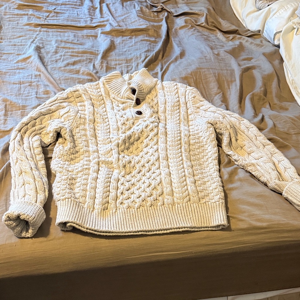 LL Bean Cream fishman men’s sweater